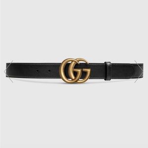 Black Leather Gucci Belt - Size 90